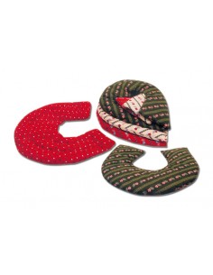 Neck pillow with rapeseed